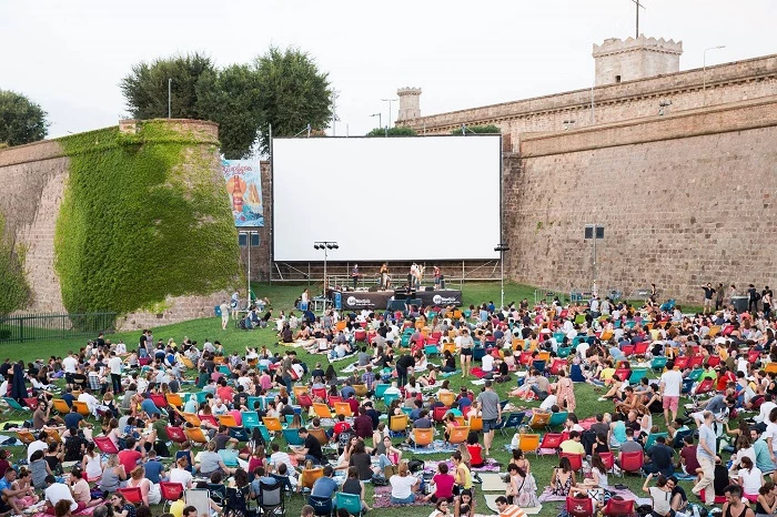 Enjoy open-air cinema during your stay in Barcelona