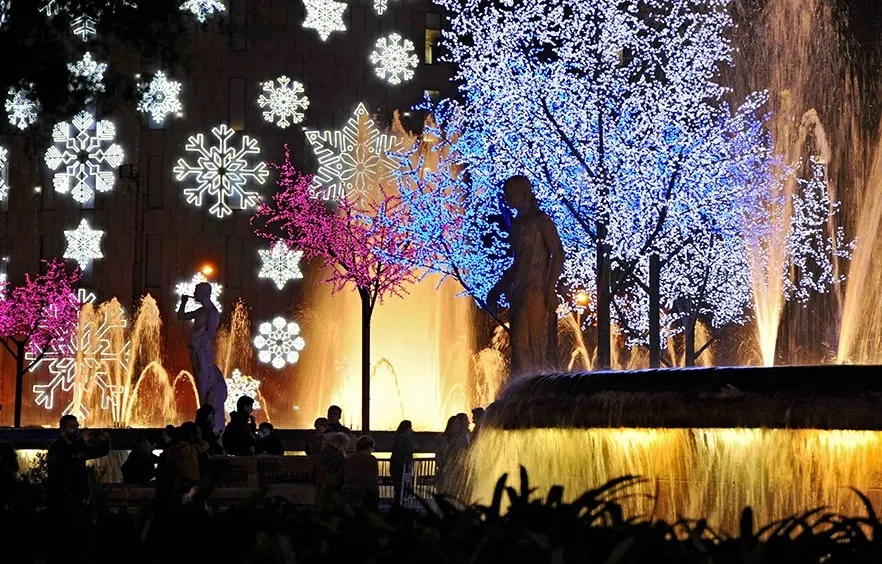 Iluminación y mercados navideños: la magia de la Navidad en Barcelona