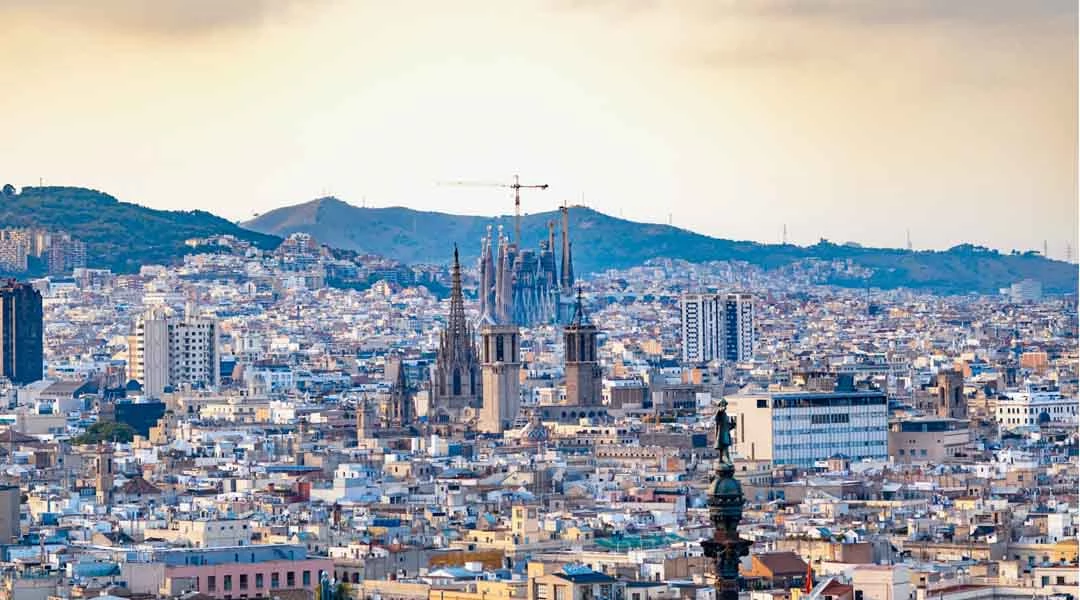 Top 5 must-see attractions in Barcelona