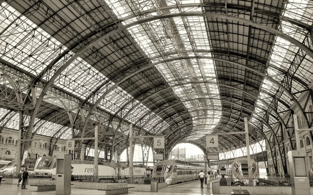 Estació de França Railway Station: history and curiosities